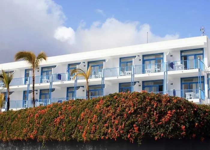 Costa VolcanAparthotel